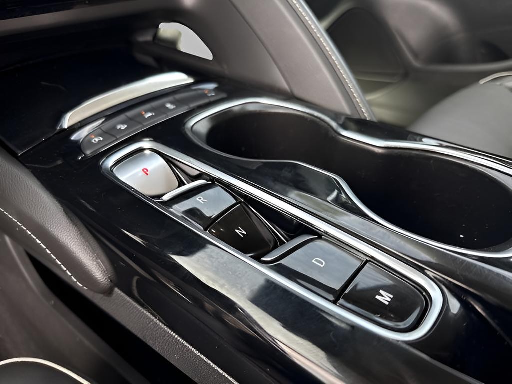 Buick Envision Vehicle Full-screen Gallery Image 10