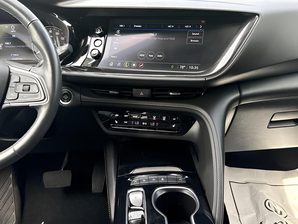 Buick Envision Vehicle Full-screen Gallery Image 14