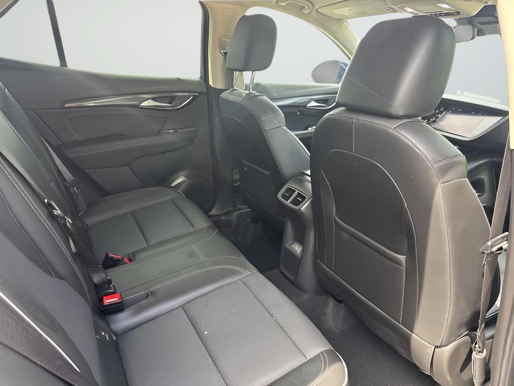 Buick Envision Vehicle Full-screen Gallery Image 22