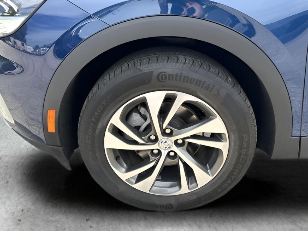 Buick Envision Vehicle Full-screen Gallery Image 23