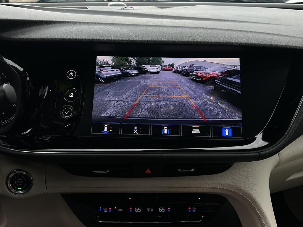 Buick Envision Vehicle Full-screen Gallery Image 15