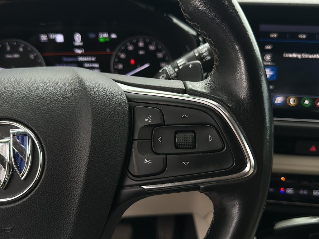 Buick Envision Vehicle Full-screen Gallery Image 17