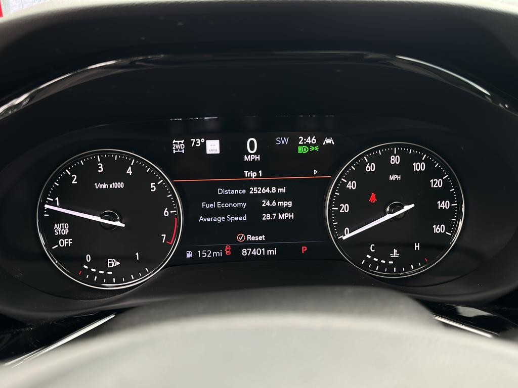 Buick Envision Vehicle Full-screen Gallery Image 23