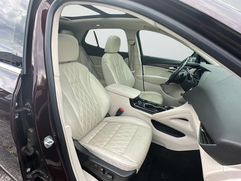 Buick Envision Vehicle Full-screen Gallery Image 26