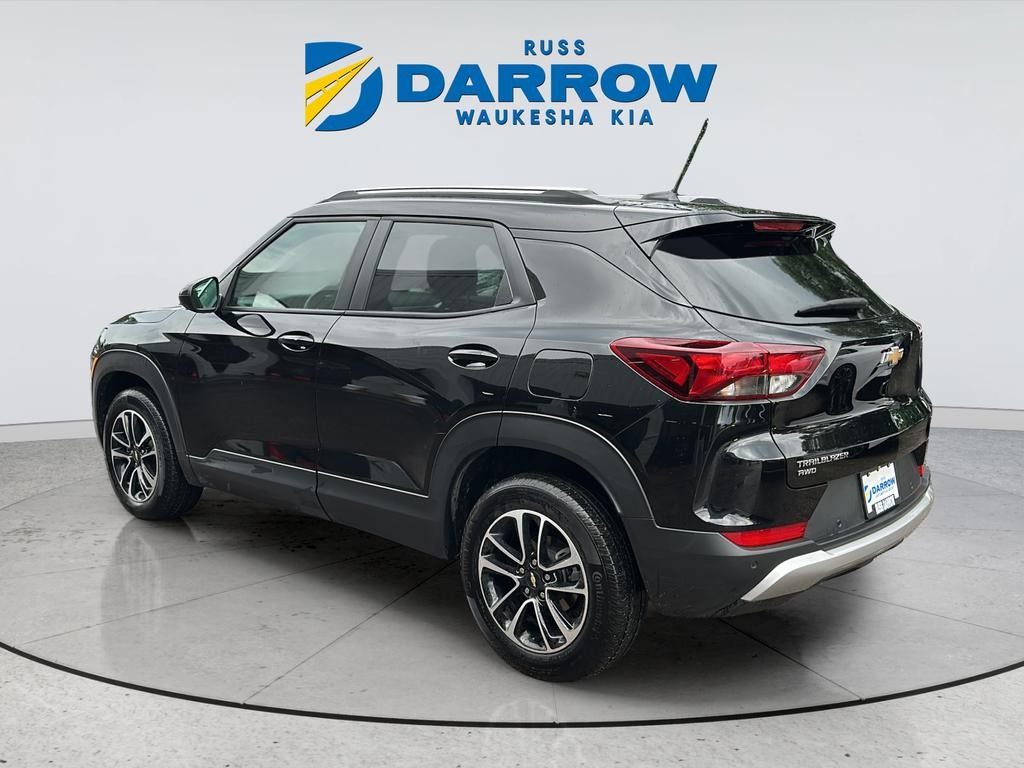 Chevrolet Trailblazer Vehicle Full-screen Gallery Image 03