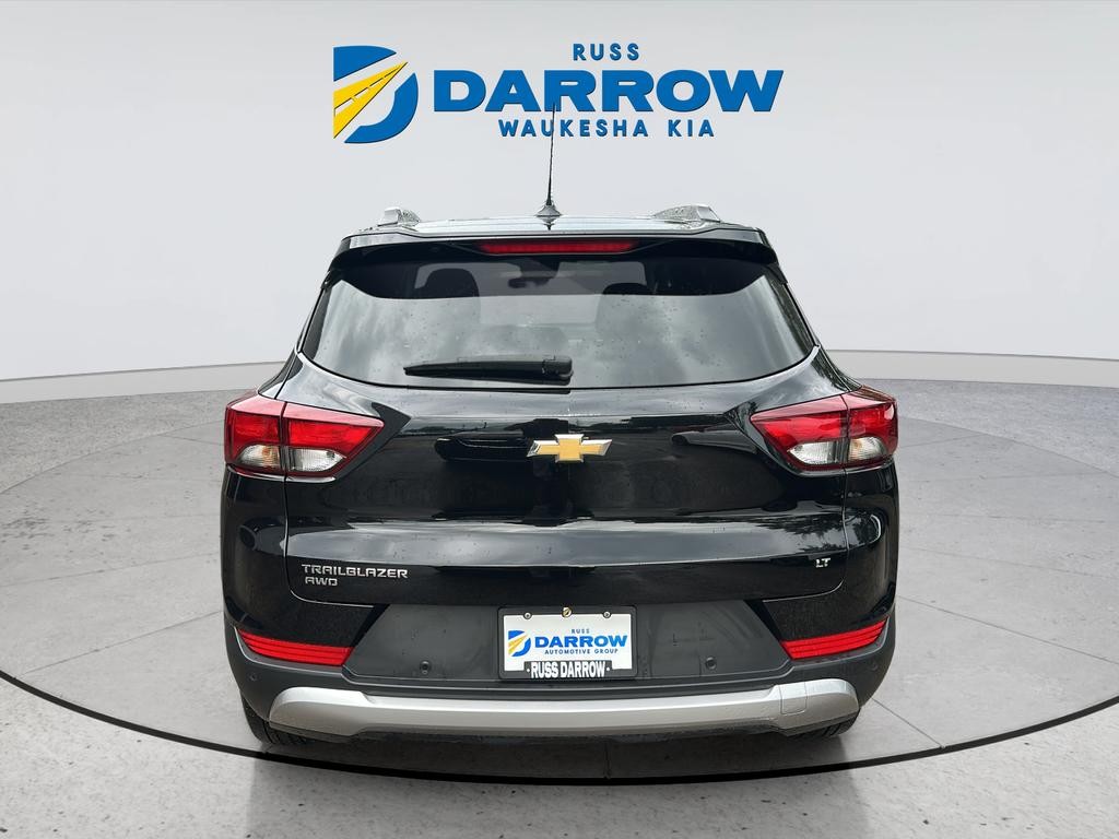Chevrolet Trailblazer Vehicle Full-screen Gallery Image 04