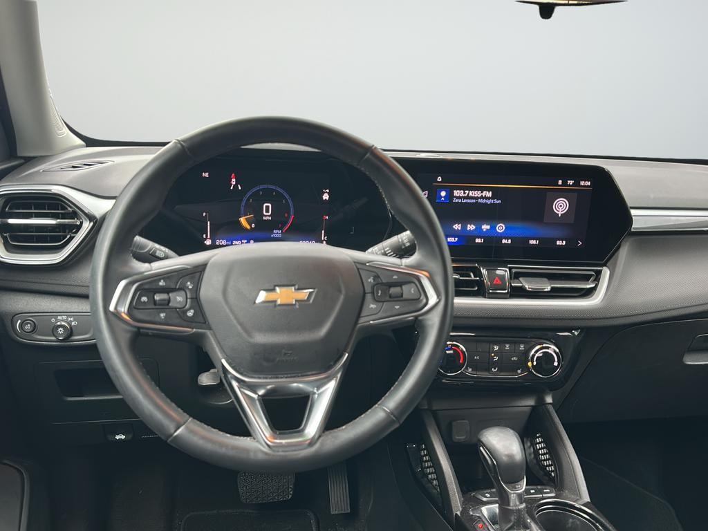 Chevrolet Trailblazer Vehicle Full-screen Gallery Image 11