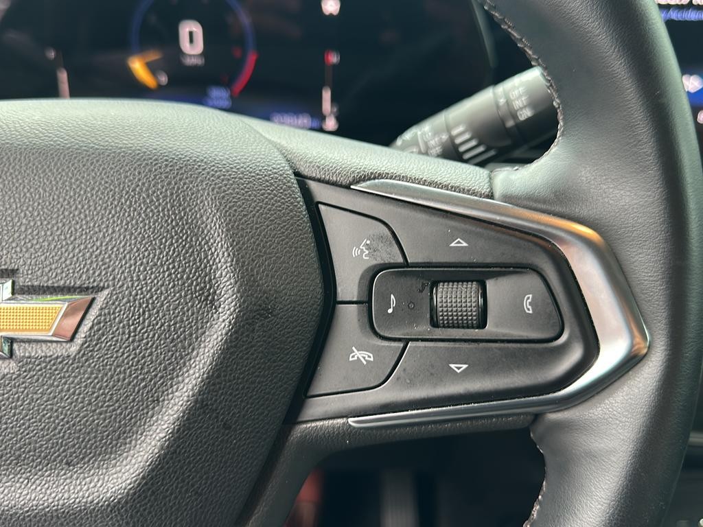 Chevrolet Trailblazer Vehicle Full-screen Gallery Image 16