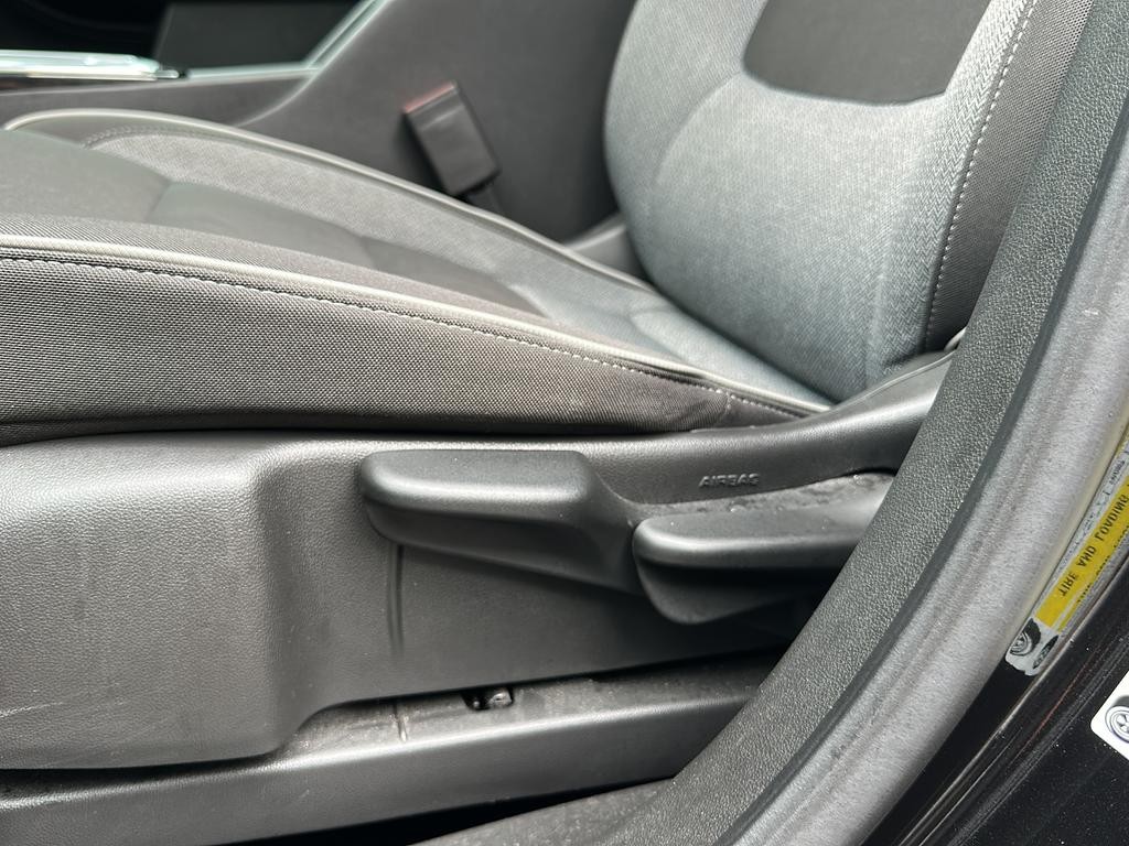 Chevrolet Trailblazer Vehicle Full-screen Gallery Image 18