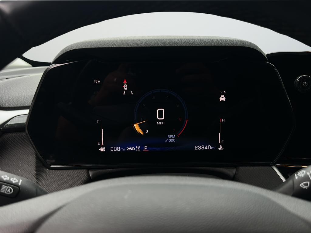 Chevrolet Trailblazer Vehicle Full-screen Gallery Image 21