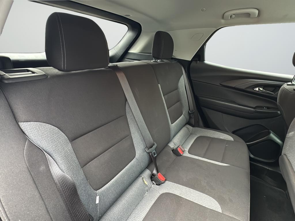 Chevrolet Trailblazer Vehicle Full-screen Gallery Image 23