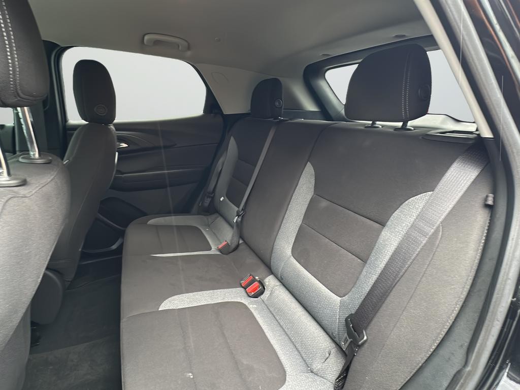 Chevrolet Trailblazer Vehicle Full-screen Gallery Image 25