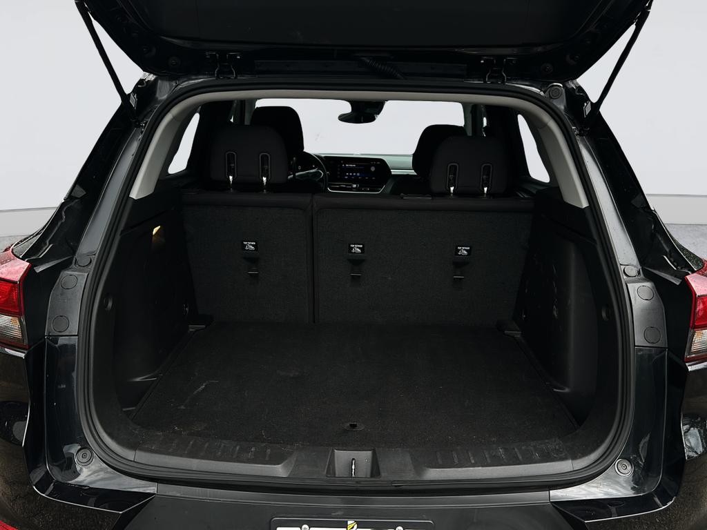 Chevrolet Trailblazer Vehicle Full-screen Gallery Image 30