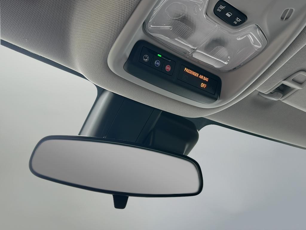 Chevrolet Trailblazer Vehicle Full-screen Gallery Image 32