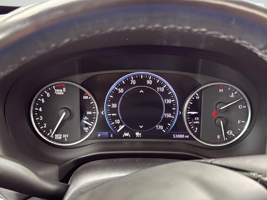 Buick Enclave Vehicle Full-screen Gallery Image 23