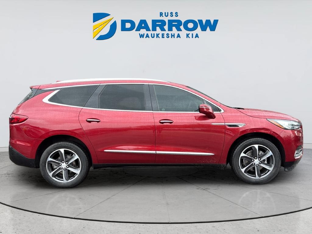 Buick Enclave Vehicle Full-screen Gallery Image 06