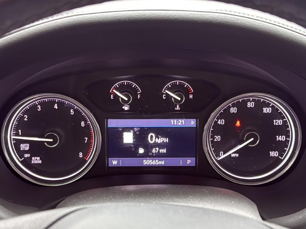 Buick Enclave Vehicle Full-screen Gallery Image 12