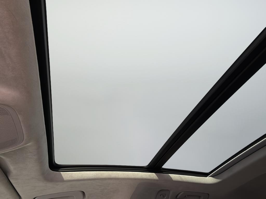 Audi Q8 Vehicle Full-screen Gallery Image 19