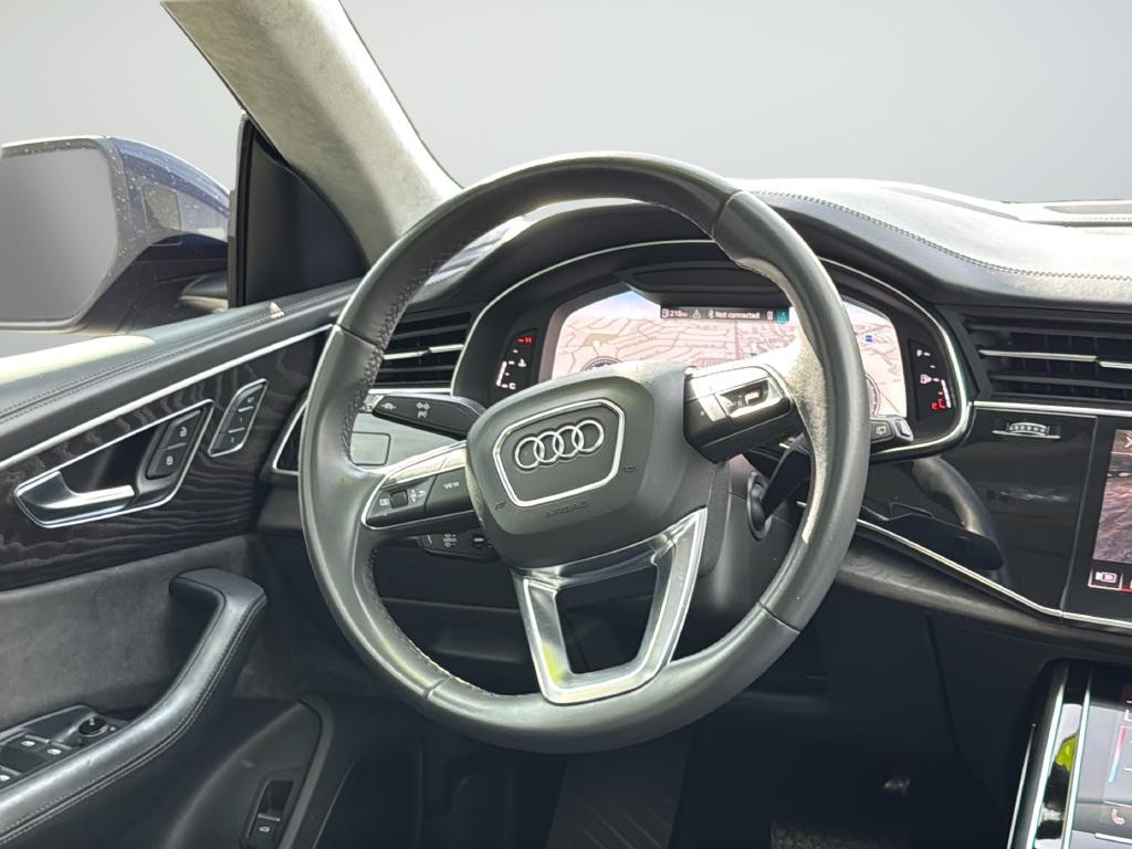 Audi Q8 Vehicle Full-screen Gallery Image 42