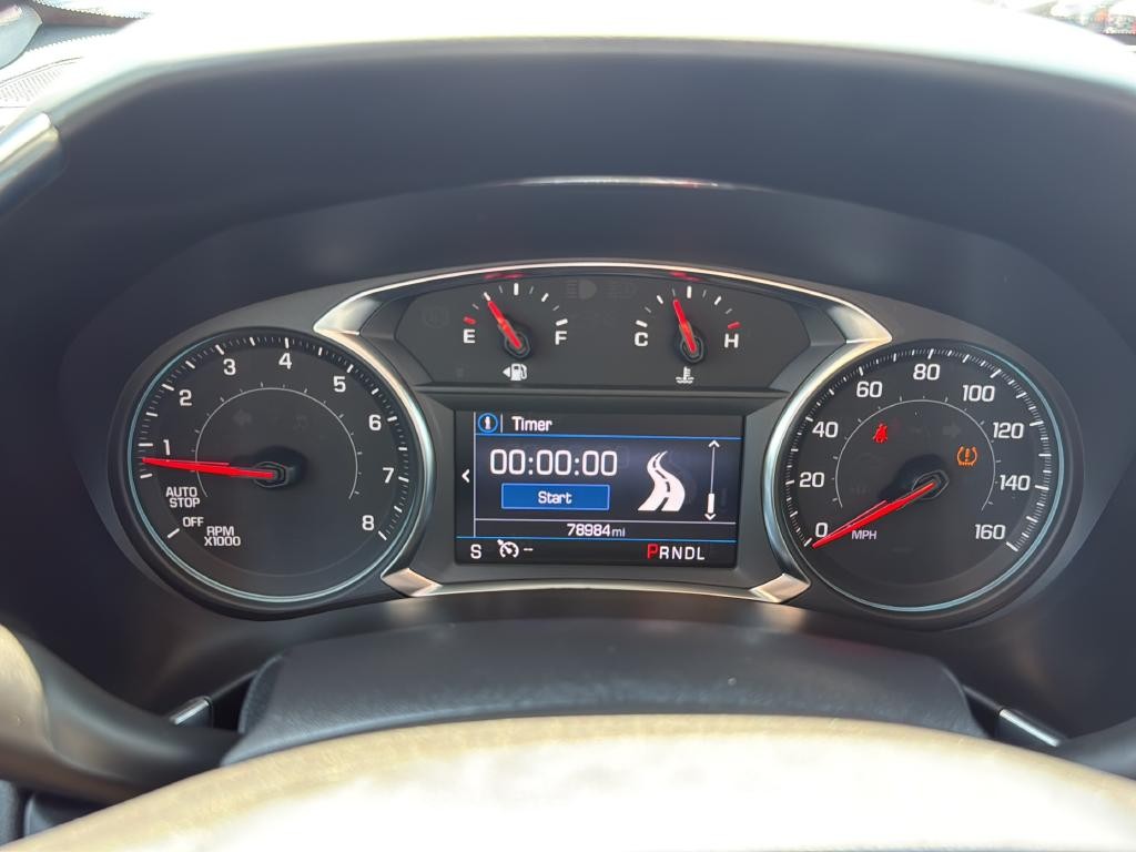 Chevrolet Equinox Vehicle Full-screen Gallery Image 12