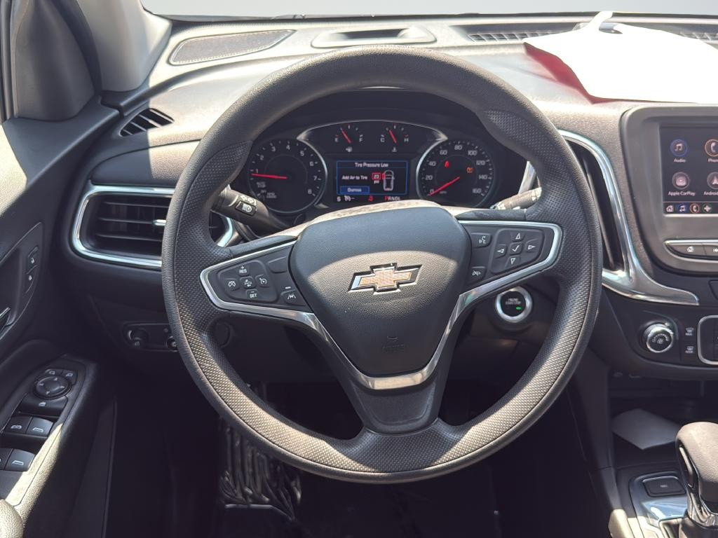 Chevrolet Equinox Vehicle Full-screen Gallery Image 38