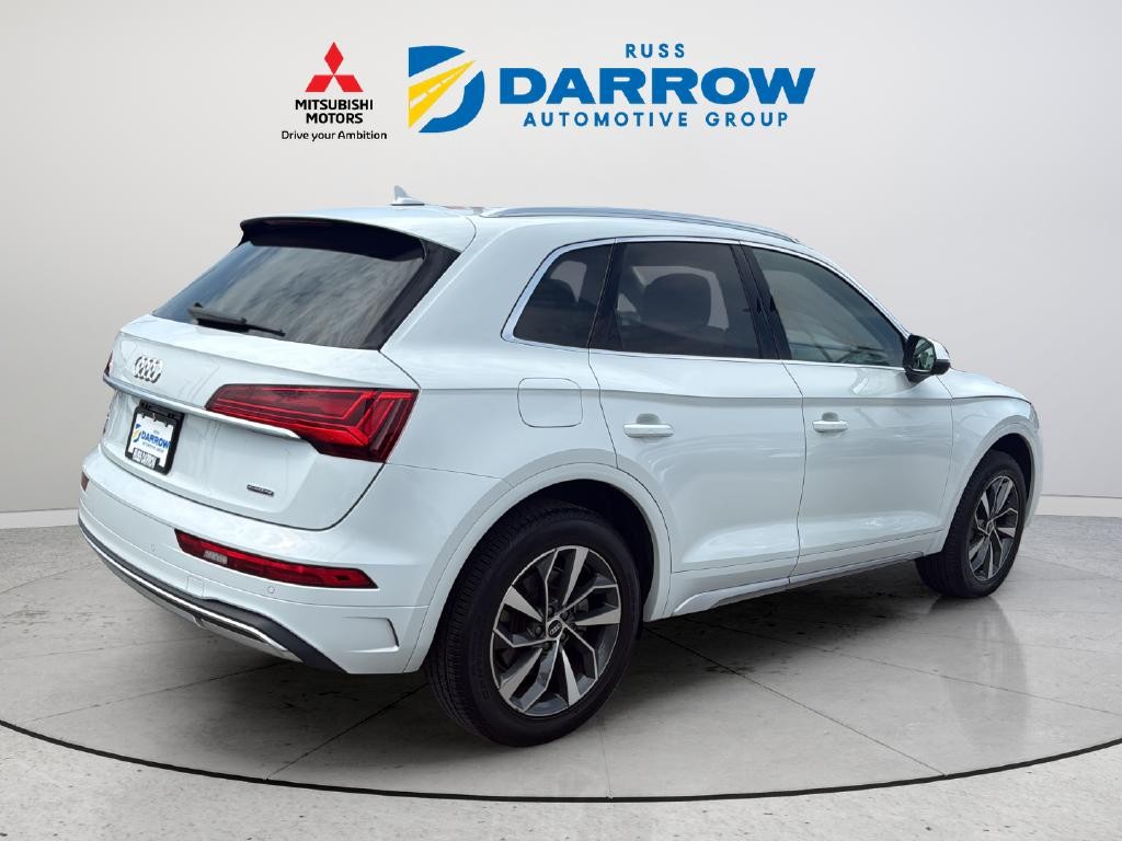Audi Q5 Vehicle Full-screen Gallery Image 05