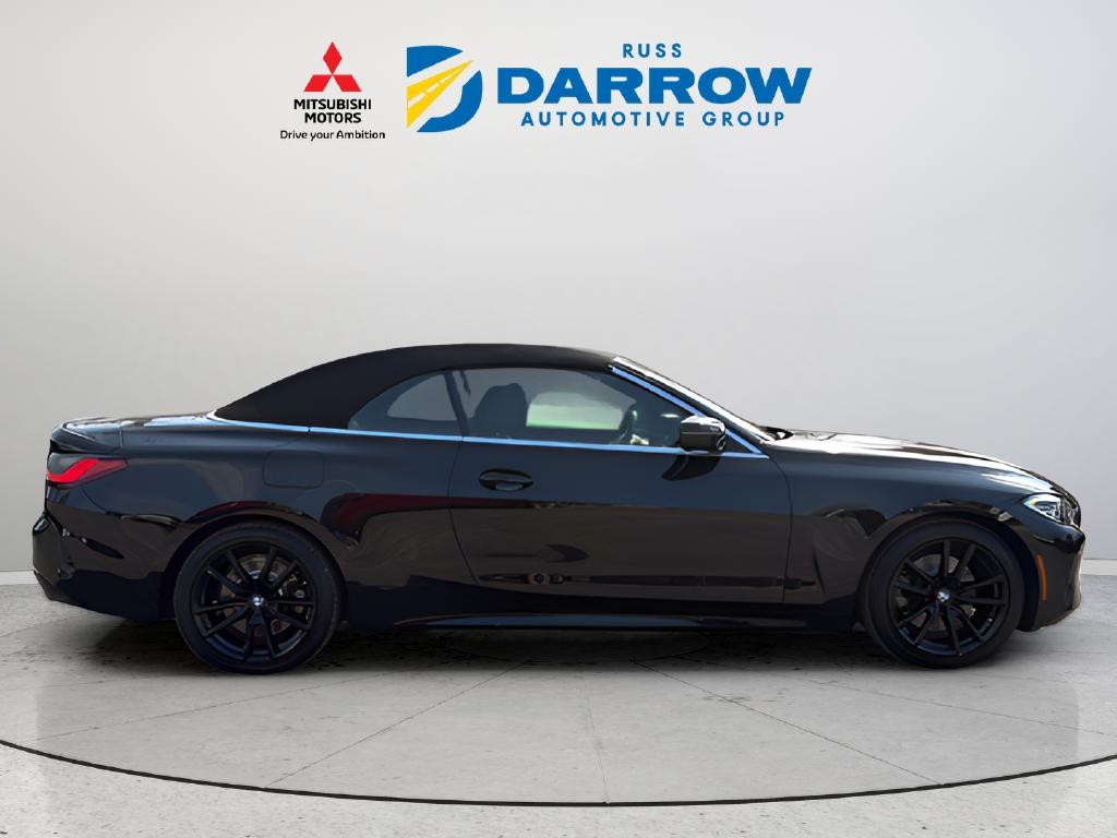 BMW 4 Series Vehicle Full-screen Gallery Image 06