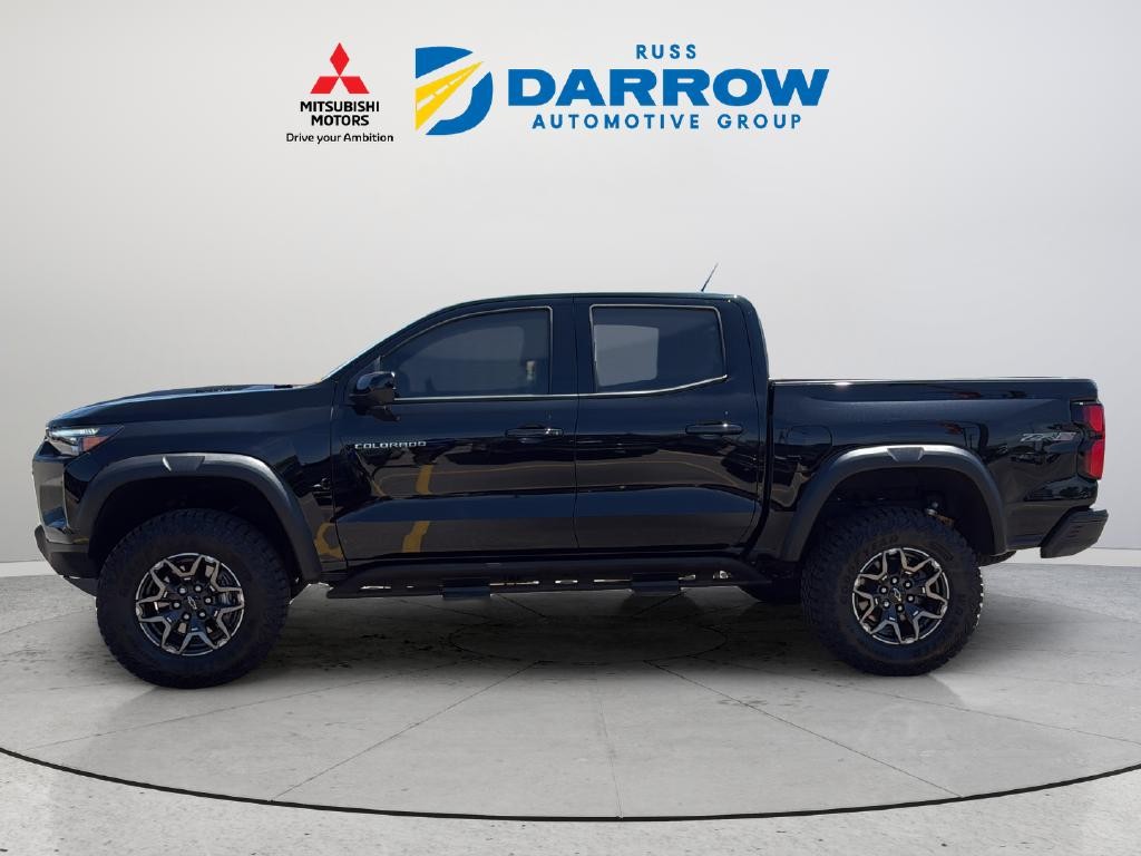Chevrolet Colorado Vehicle Full-screen Gallery Image 02
