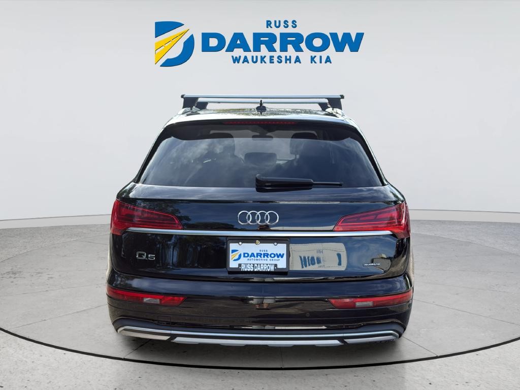 Audi Q5 Vehicle Full-screen Gallery Image 04