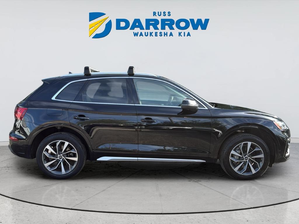 Audi Q5 Vehicle Full-screen Gallery Image 06