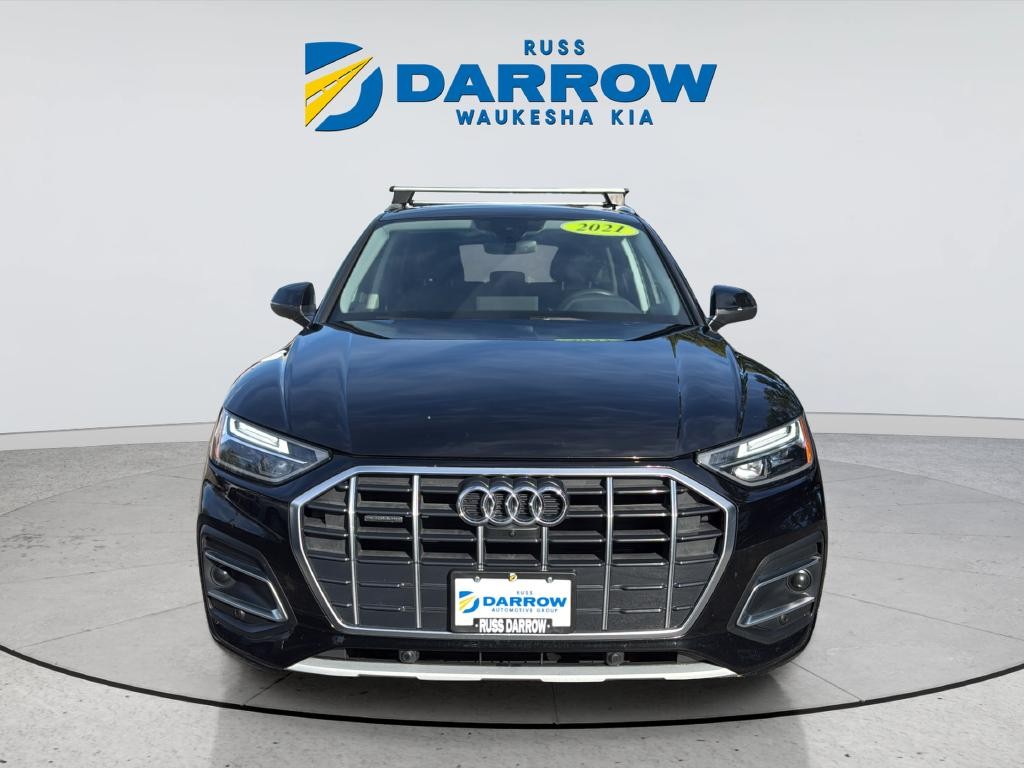 Audi Q5 Vehicle Full-screen Gallery Image 08