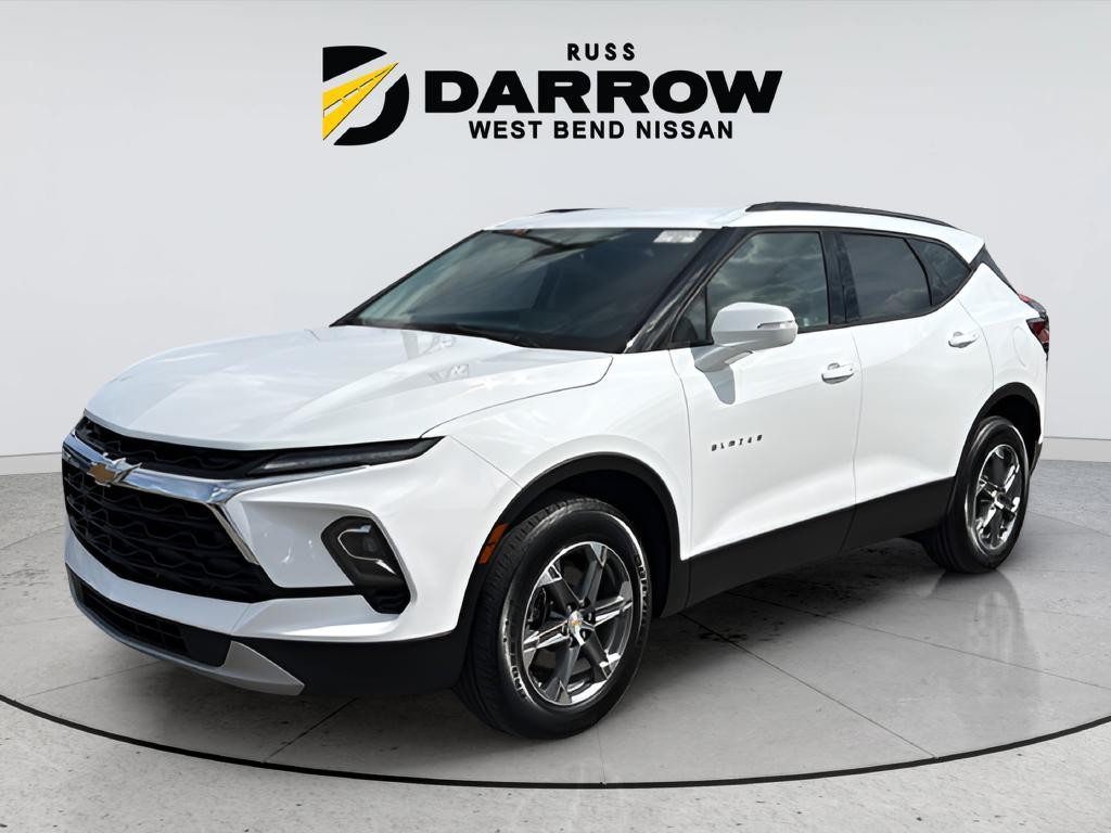 Chevrolet Blazer Vehicle Full-screen Gallery Image 01