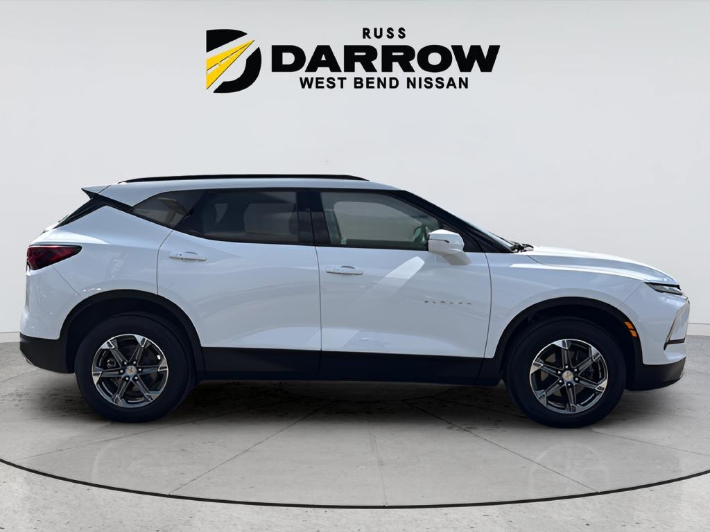 Chevrolet Blazer Vehicle Full-screen Gallery Image 06
