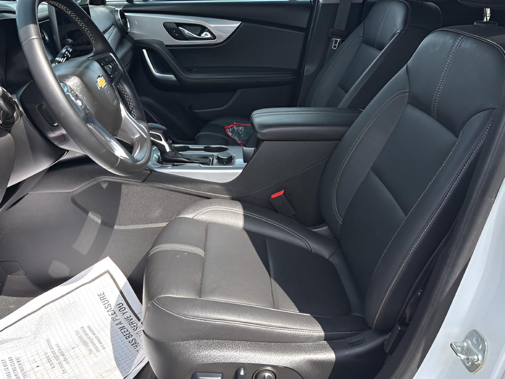Chevrolet Blazer Vehicle Full-screen Gallery Image 12