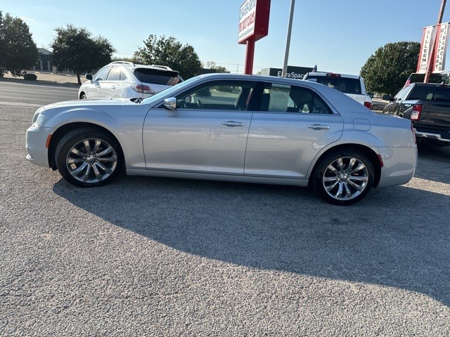 more details - chrysler 300