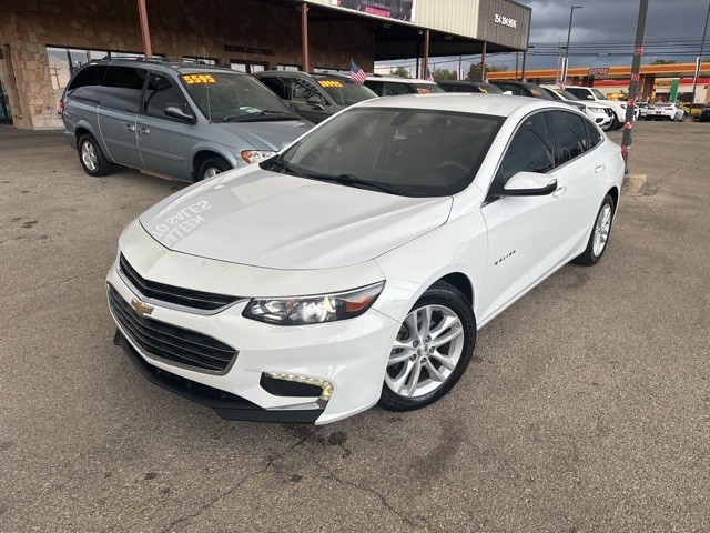 Chevrolet Malibu Vehicle Image 02