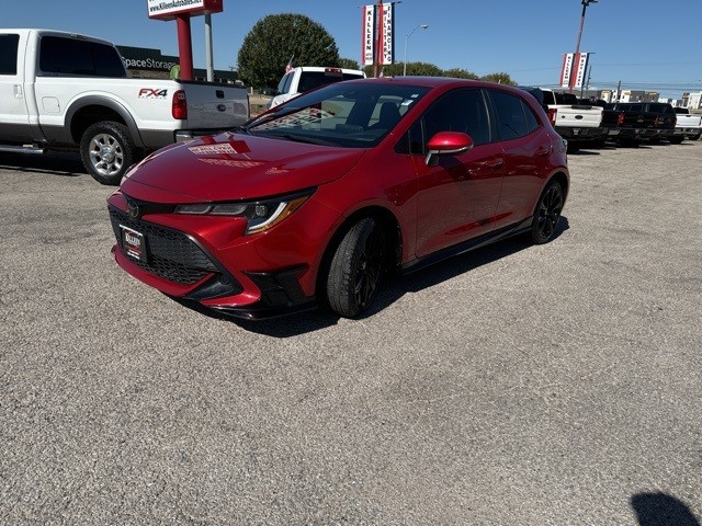 Toyota Corolla Hatchback Vehicle Image 02