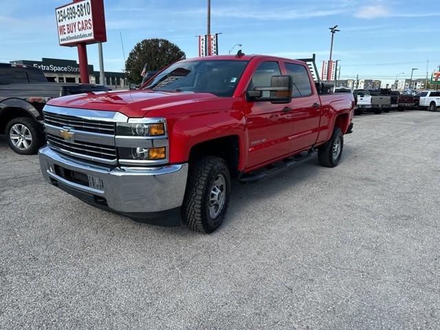 Chevrolet Silverado 2500HD Vehicle Image 02