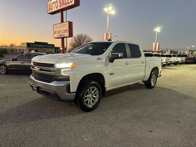 Chevrolet Silverado 1500 Vehicle Image 02