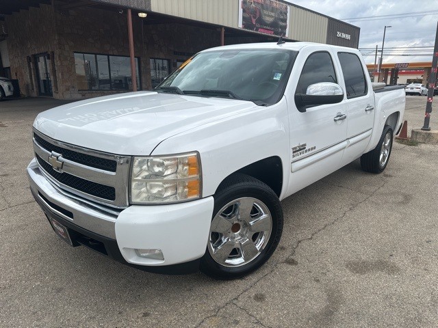 Chevrolet Silverado 1500 Vehicle Image 02