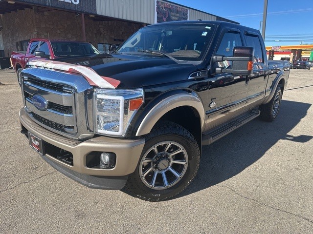 Ford Super Duty F-250 SRW Vehicle Image 02