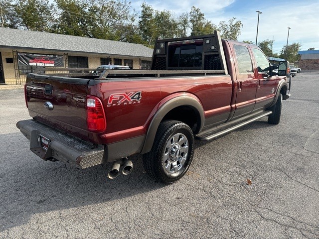 Ford Super Duty F-350 SRW Vehicle Image 02