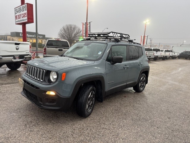 Jeep Renegade Vehicle Image 02