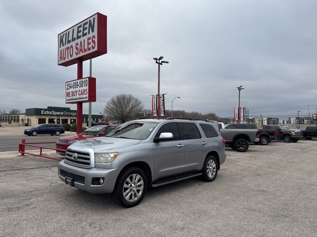 Toyota Sequoia Vehicle Image 03