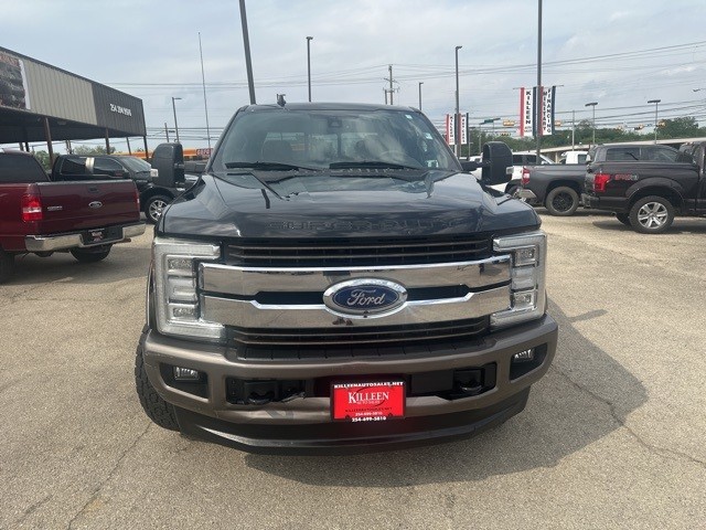 Ford Super Duty F-250 SRW Vehicle Image 03