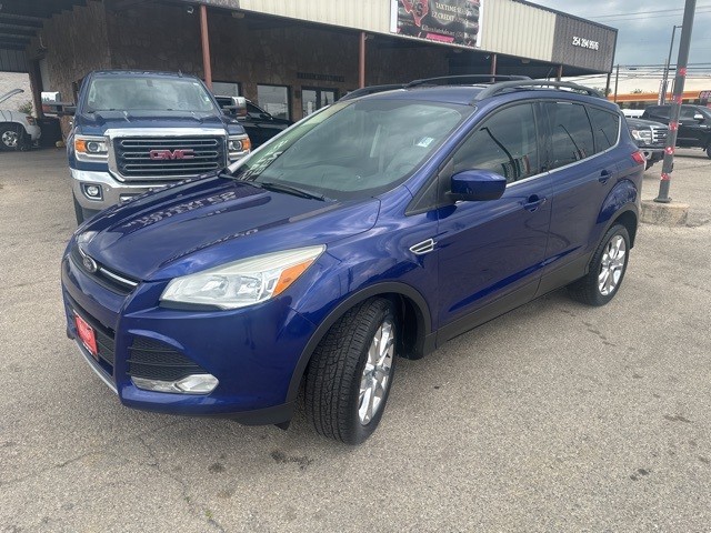 Ford Escape Vehicle Image 02