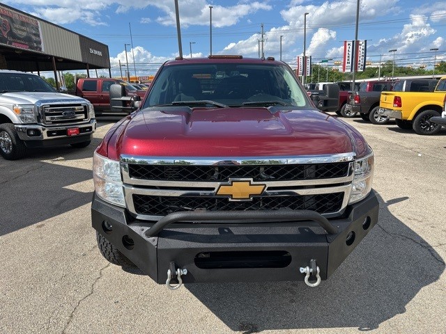 Chevrolet Silverado 3500HD Vehicle Image 03