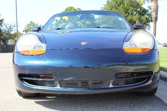 Porsche 911 Vehicle Image 02
