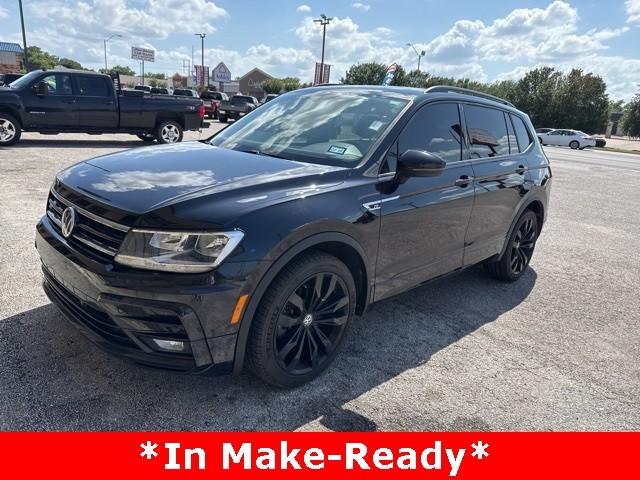 Volkswagen Tiguan Vehicle Image 02