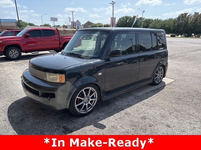 Scion xB Vehicle Image 02